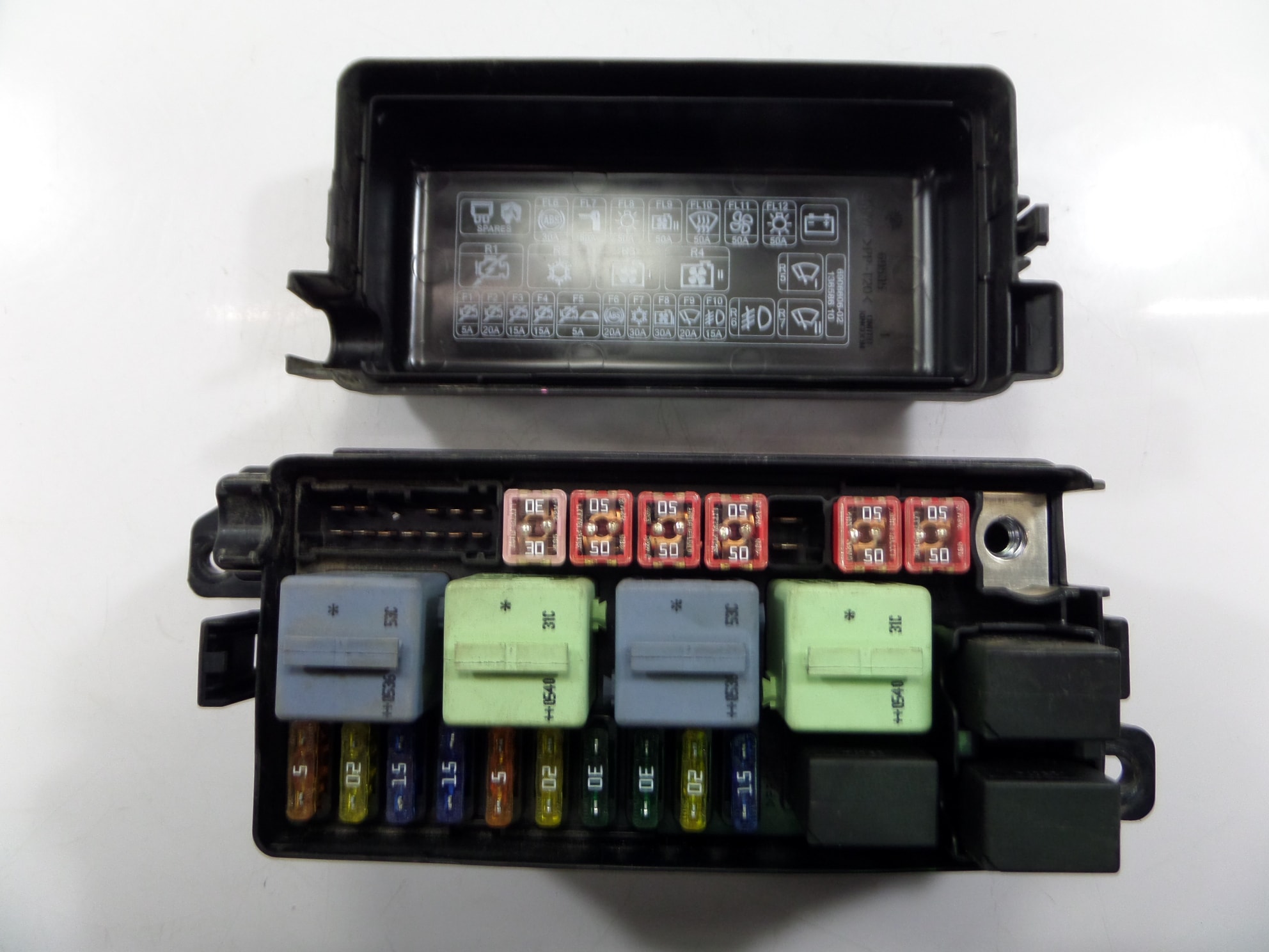 Mini Cooper Fuse Box Diagrams