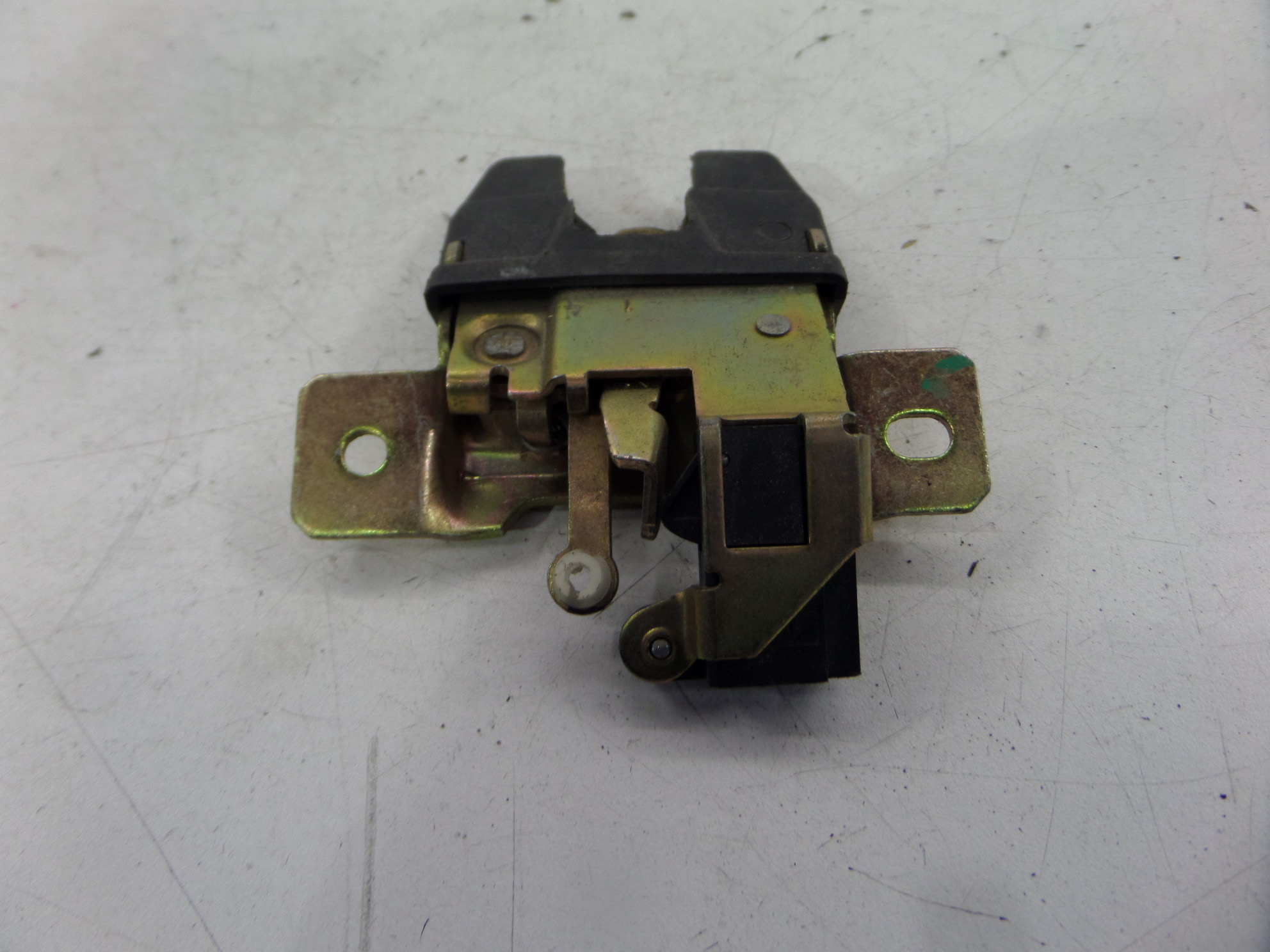 Volkswagen Latch OEM 3A5 827 503 | eBay