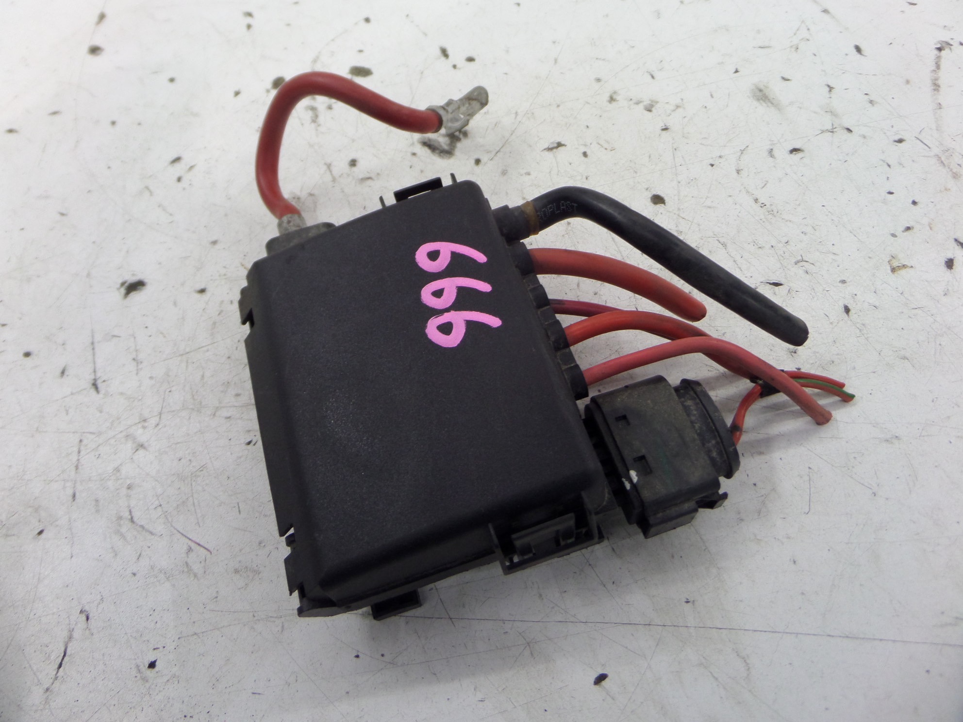 VW Beetle Cabrio Convertible Battery Top Fuse Box 06-10 OEM 1J0 937 550 ...