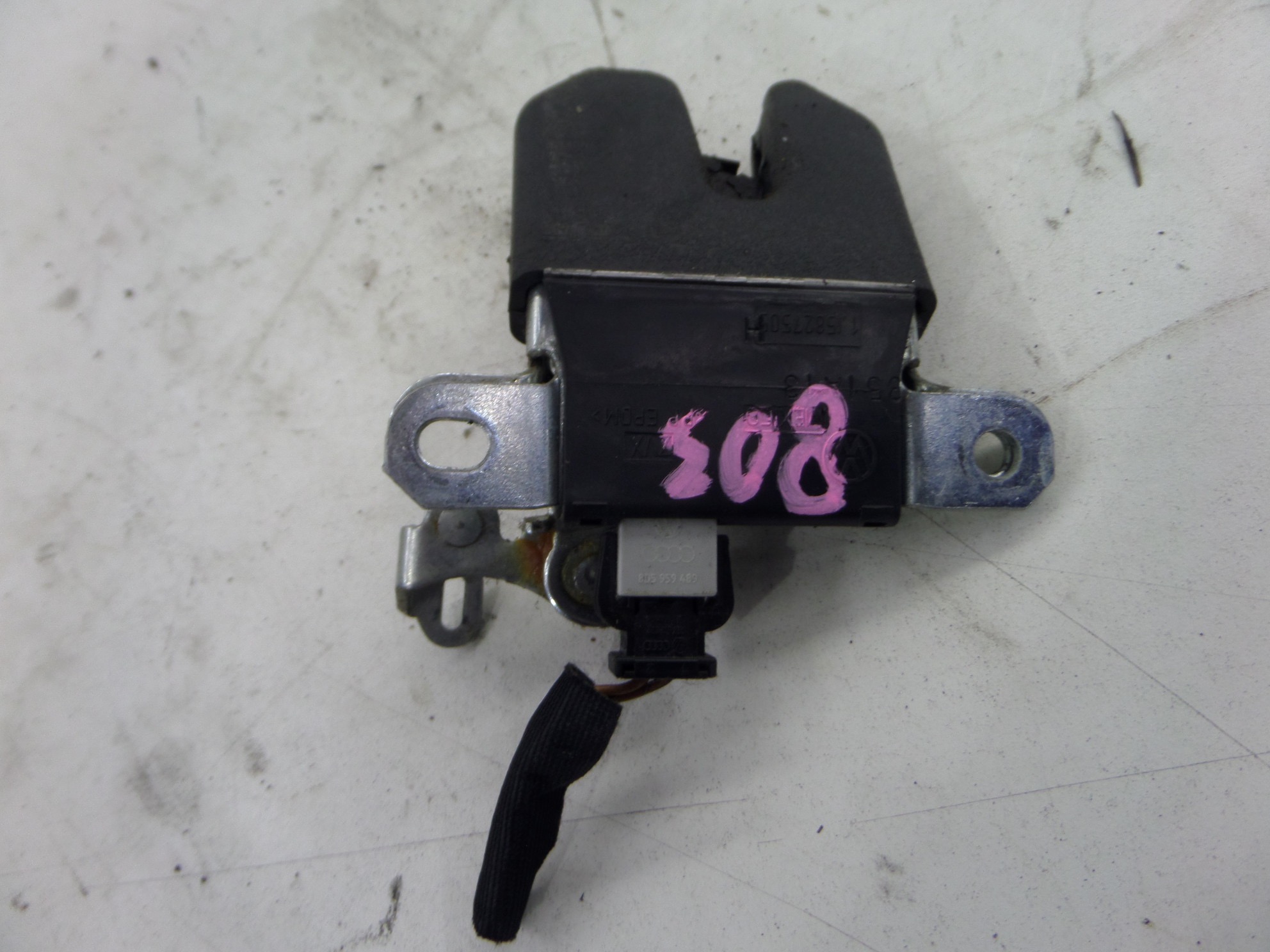 VW Jetta TDI Sedan Trunk Latch MK4 00-05 OEM 1J5 827 505 H | eBay