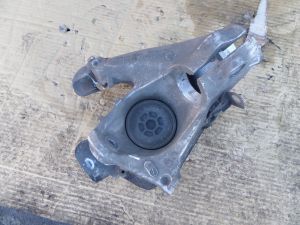 2005 Porsche 997 C2 Right Front Knuckle Assembly