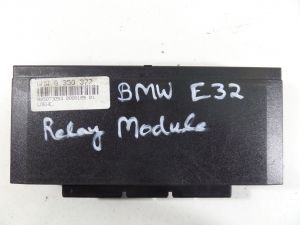 BMW E32 Lamp Relay Module