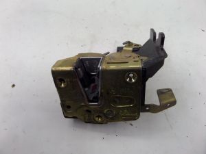 BMW 318i Right Front Door Latch E30 84-92 OEM 1 922 846.1