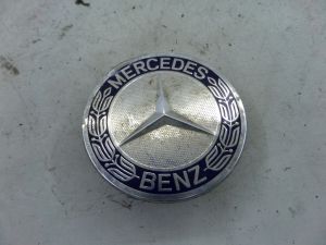 Mercedes R350 Wheel Center Cap W251 11-13 OEM A 171 400 00 25 Broken Clip