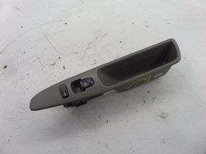 Volvo S40 Right Front Window Switch 00-04 OEM 30638725