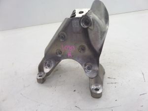 BMW M3 Competition Right Mount G80 21+ OEM 8 053 542