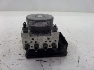 VW Golf R ABS Anti-Lock Brake Pump Controller MK7 15-19 OEM 3Q0 907 379 AA