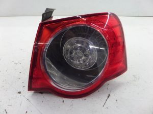 VW Passat Right Sedan Quarter Mtd LED Brake Tail Light B6 06-10 3C5 945 096 J
