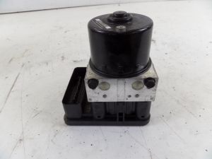 VW ABS Anti-Lock Brake Pump Controller - OEM 1K0 614 517 AD