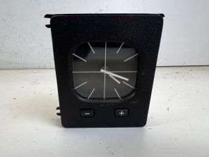 BMW 325i Euro Analog Clock Time Display E30 84-92 OEM 62.13 1 376 903